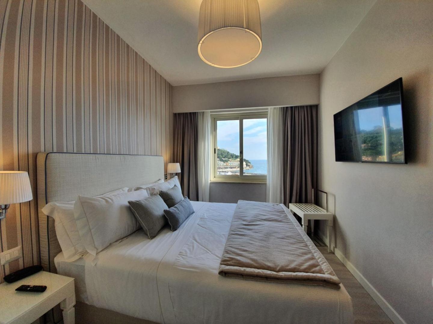 Hotel Plaza Порто-Аццурро Номер фото